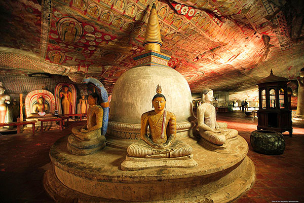 Pilgrimage in Sri Lanka